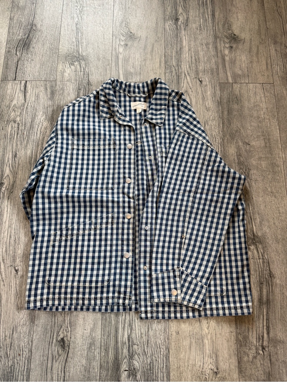 Universal Thread Blue and White Gingham Shirt Jacket new without tag